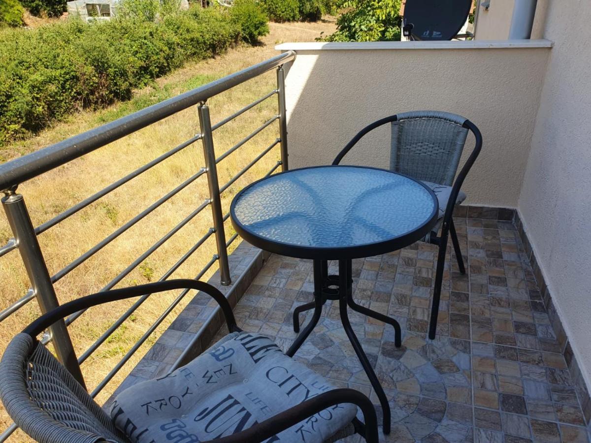Netho Apartments Brda Mrcevac Ngoại thất bức ảnh