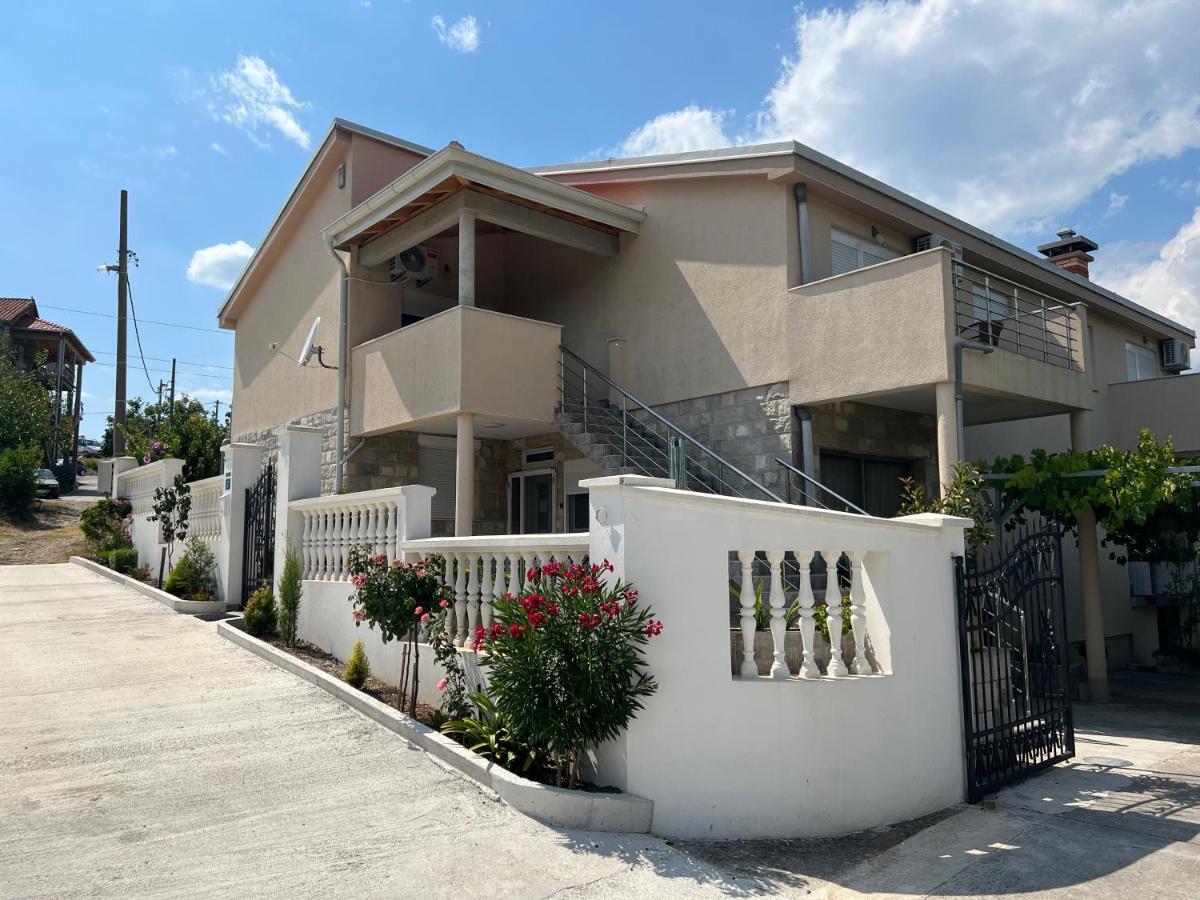 Netho Apartments Brda Mrcevac Ngoại thất bức ảnh